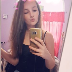 Meet your Posher, Tessa